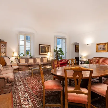Luxury Historic By Duomo Sleeps 11 * Como