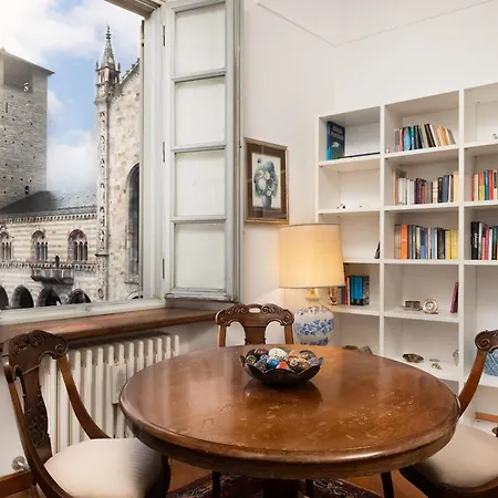 Unico Luxury Living In Duomo * Como