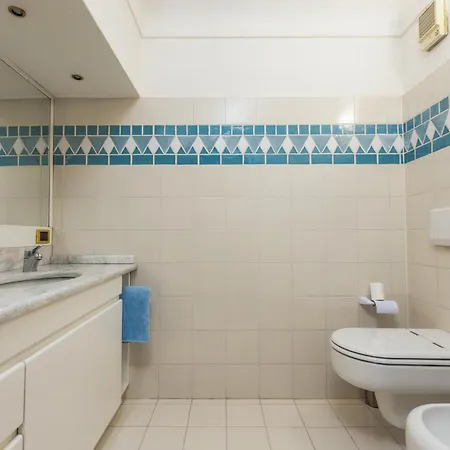 Unico Luxury Living In Como, Famiglie E Gruppi アパート